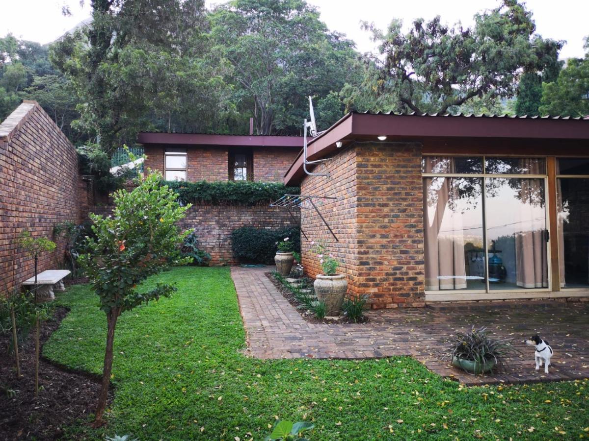 Mia Hills Guest House Hartbeespoort Exterior photo